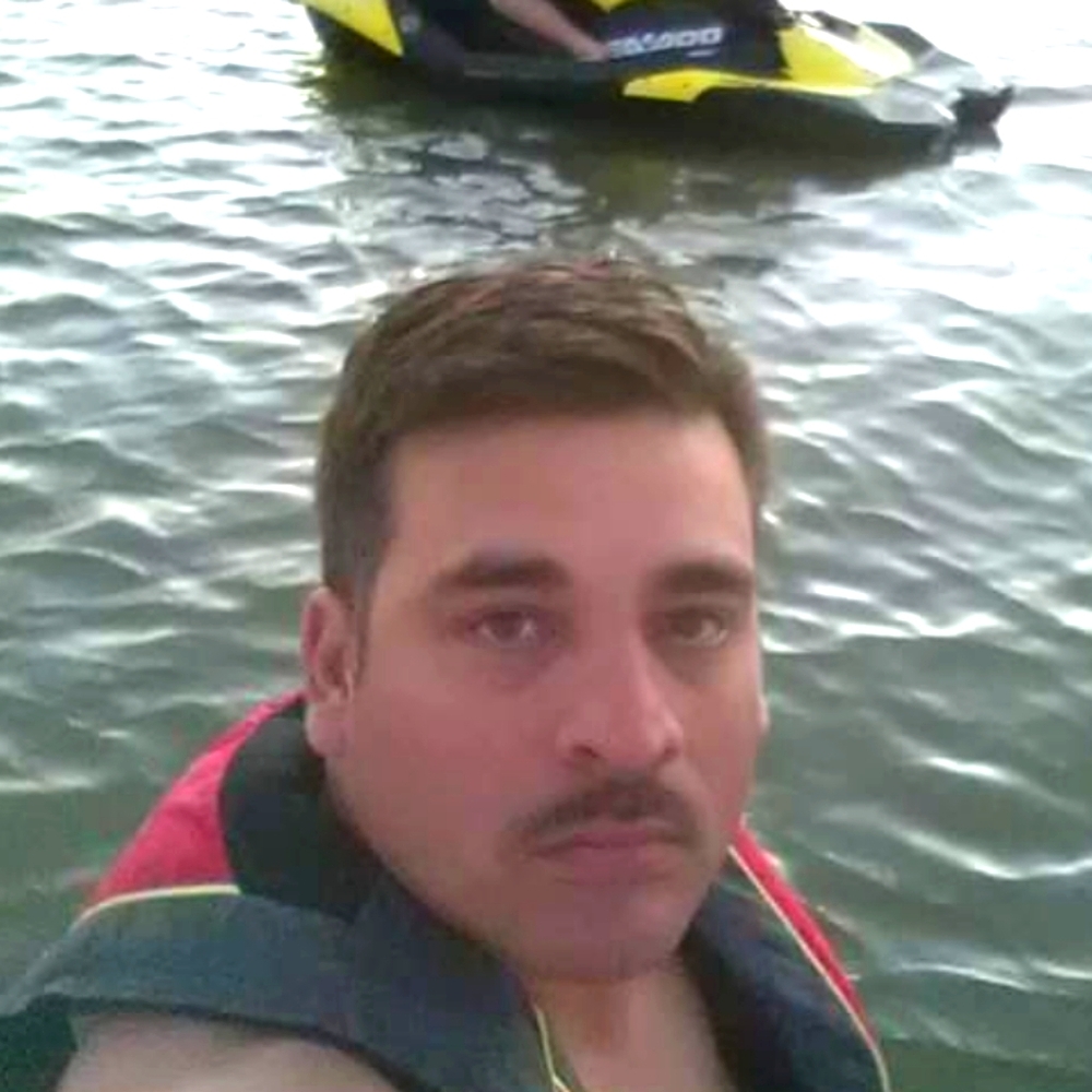 Meet your Posher, Erick